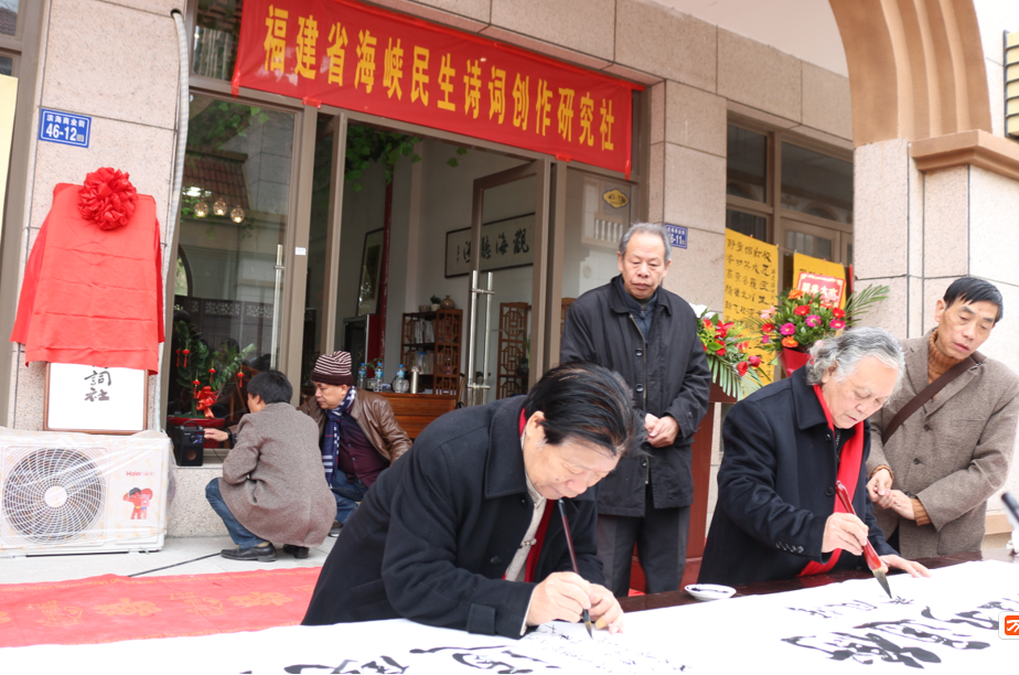 aa61b300fb09447bacd0cc64efcda40c.png aa61b300fb09447bacd0cc64efcda40c.png