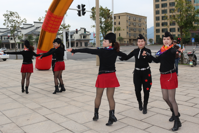 815665cf55914658bc19b753831eb66c.png 815665cf55914658bc19b753831eb66c.png